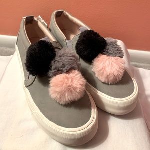 Zara Girls Slip On Sneakers 37 Gray with Pom Poms - NWT